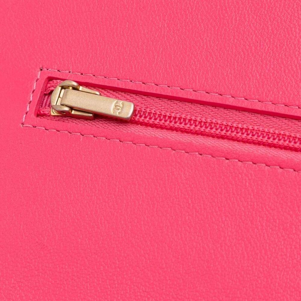 Pre Loved chanel Quilted Wallet on Chain Women Pink Crossbody Bags - Picture 8 of 8